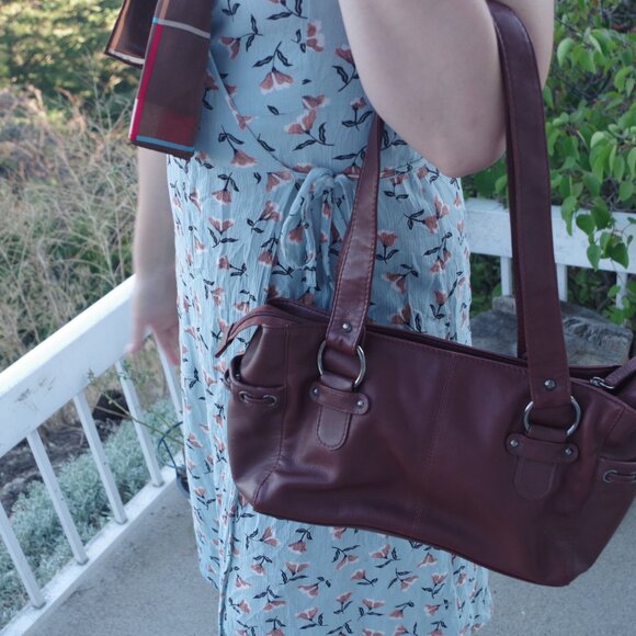 Stylish Brown Cow Girl Genuine Leather Purse - Picture 6 of 6